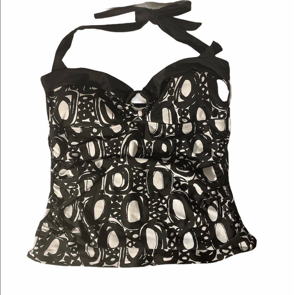 NWT Ocean Avenue BlackWhite Geometric Swim Tankini